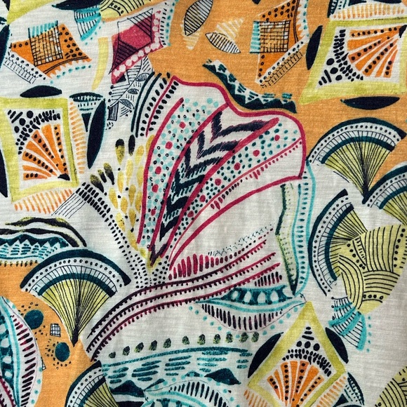 Chico’s V Neck Short Sleeve Abstract Print Tee Top Colorful Lightweight Size L - Picture 5 of 10